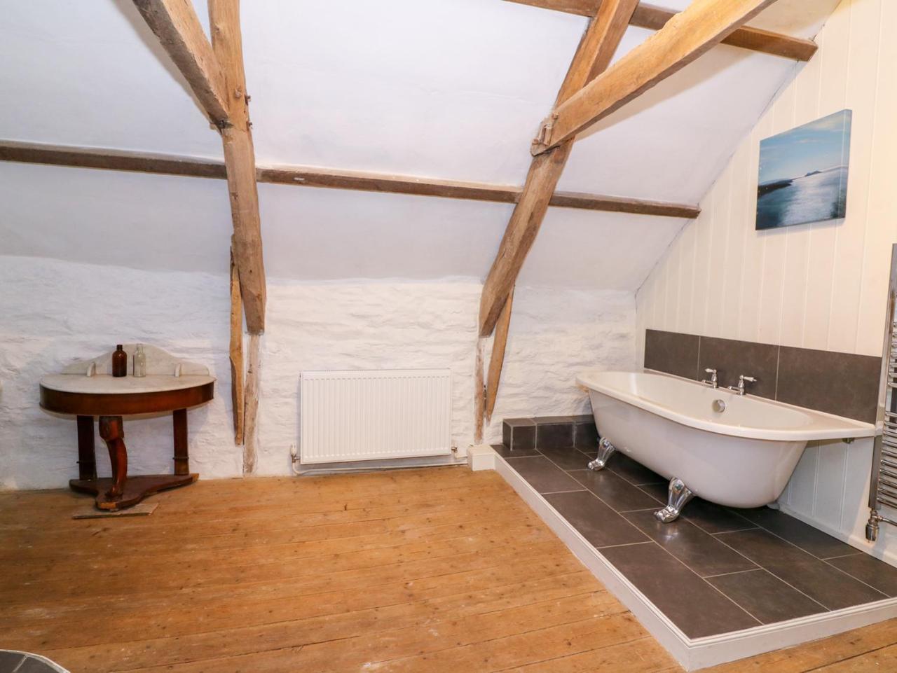 Vila Llwyncadfor Farm Llangunllo Exteriér fotografie